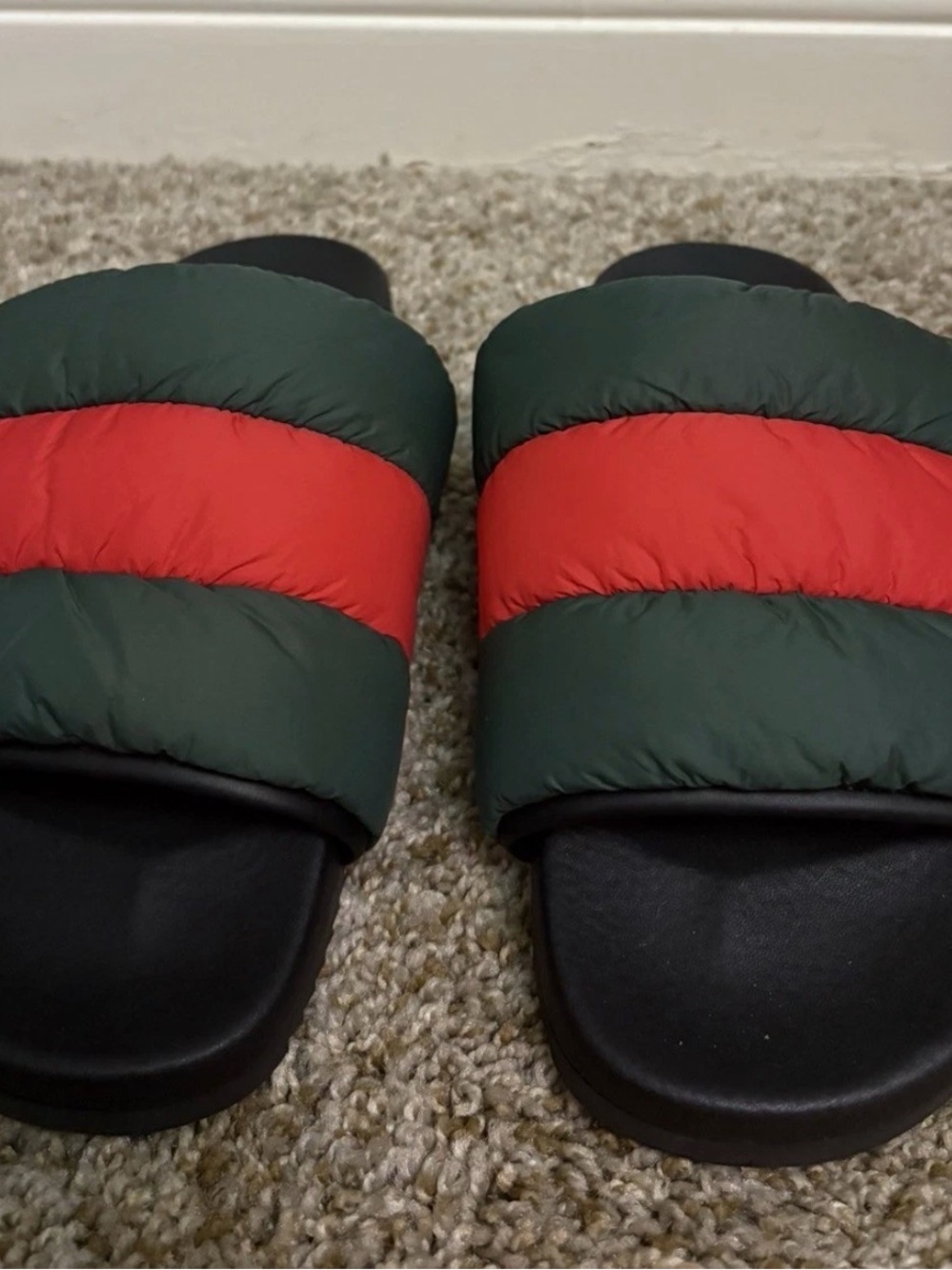 Gucci Slide Sandals in Dark Green and Red